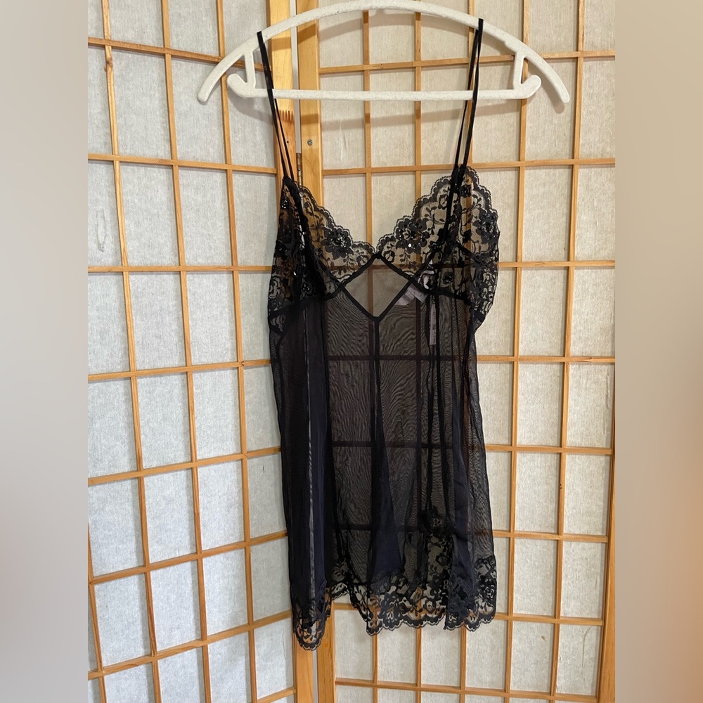 NWT Vintage Y2K Victoria's Secret Black Lace Nightgown